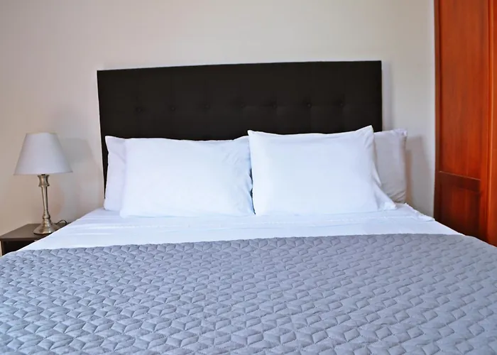 Hotel Resort Campestre Puerta Del Sol - San Gil