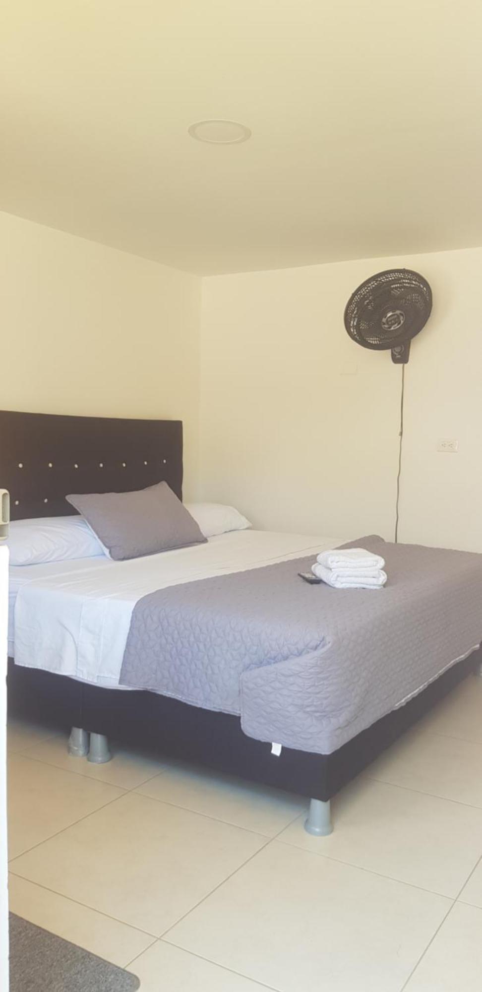 Campestre Puerta Del Sol - *